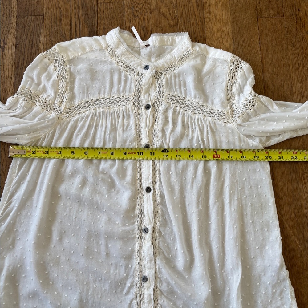 Free People Everyday Every Girl Top in Ivory SZ L Flowy Polka Dot Boho Casual - Picture 7 of 8
